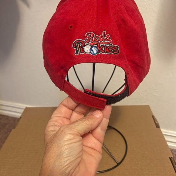 Cincinnati Reds Rookie Adjustable Baseball‎ Cap Red - Picture 10 of 15